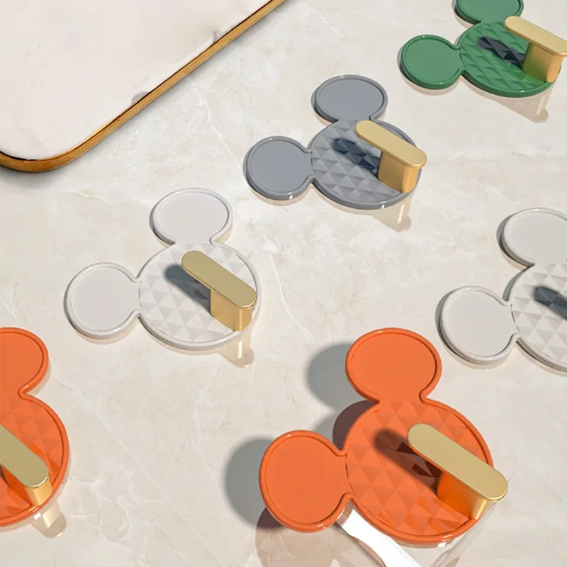 Perchero de pared de dibujos animados de Disney para niños, colgador de ropa con ganchos de Mickey Mouse, 4 piezas, soporte para llaves, toallero, suministros de baño