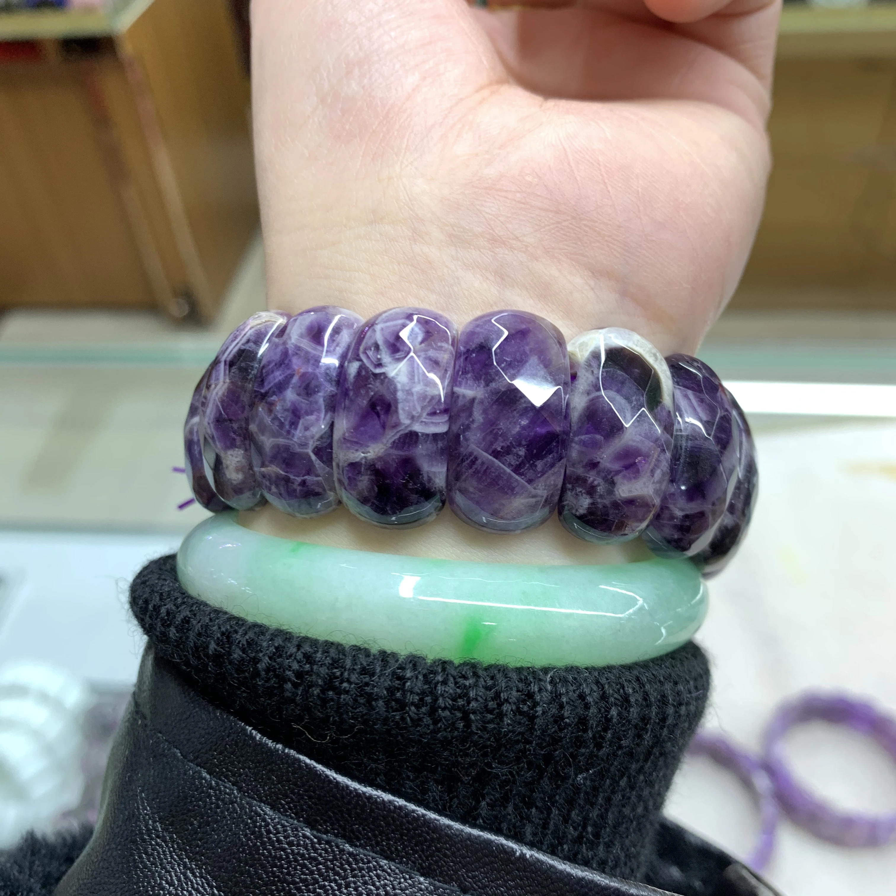 Natural Amethyst Gemstone Bracelet Natural Energy Stone Bangle Gemstone Jewelry for Woman Birthstone for Aquarius for Gift