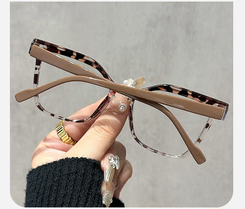 Rechteckige + gespleißte farbige Lesebrille, neutrale High-End-Texturbrille, Anti-Blaulicht, kann als dekorative Brille verwendet werden – Detail 7
