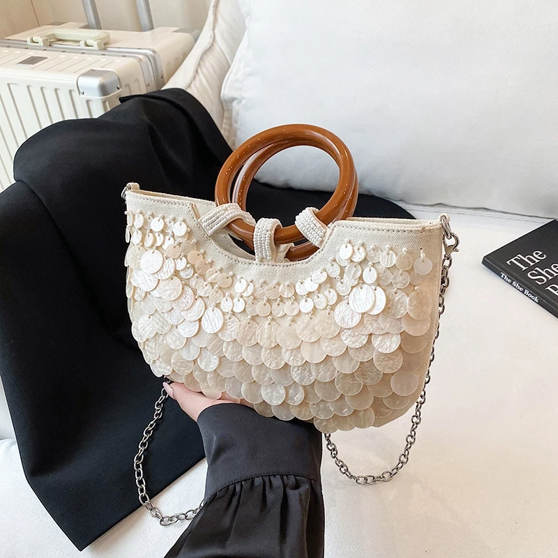 

Spring & Summer Exquisite Unique Design Retro Shoulder Bags Hot Sale Stylish Design Super Gorgeous Chains Women's Crossbody Bags