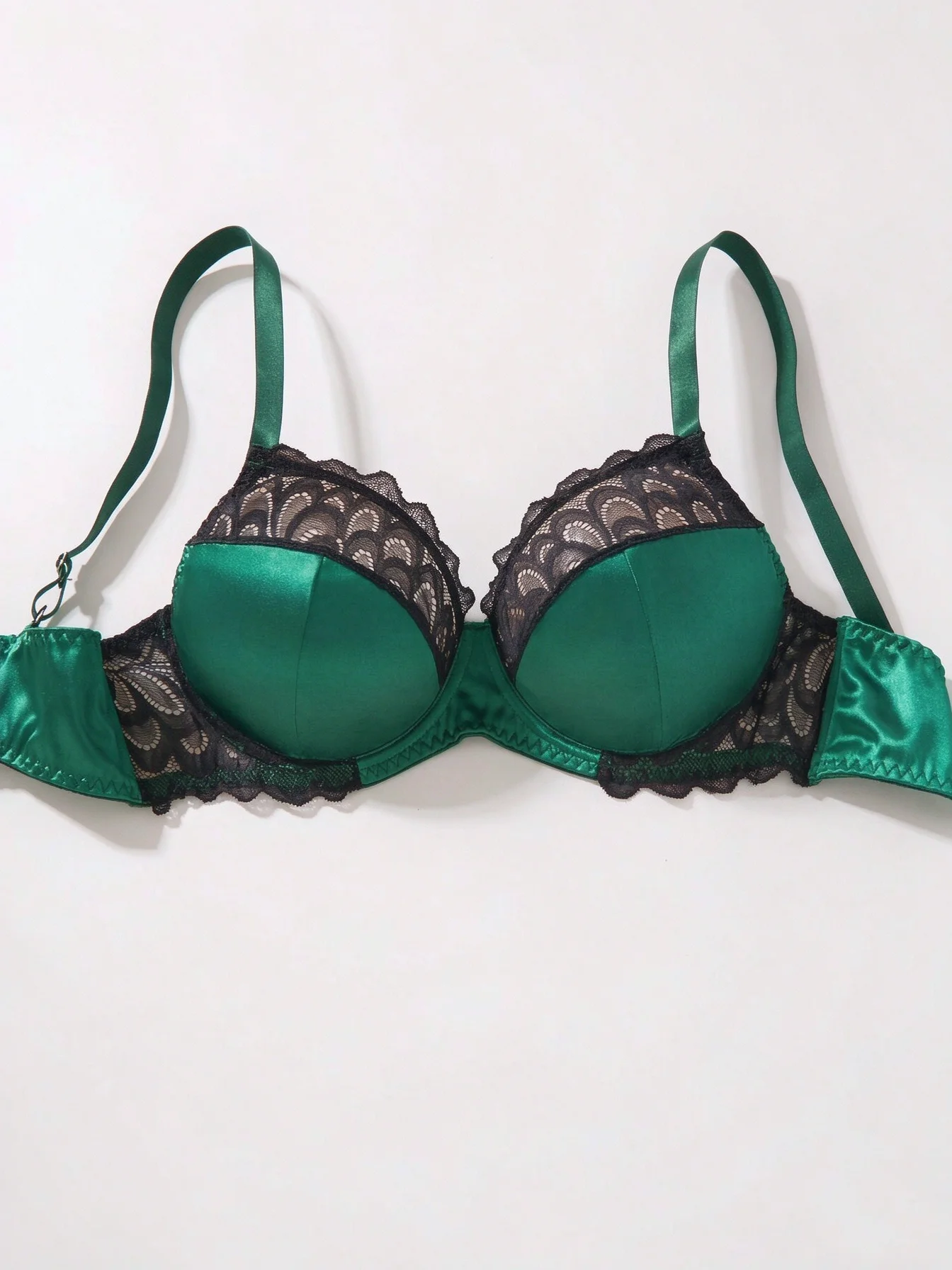 Emerald Green Satin Lace Plus Size Bra Full Cup Underwire Support Large Bust Women Daily Lingerie Brassiere