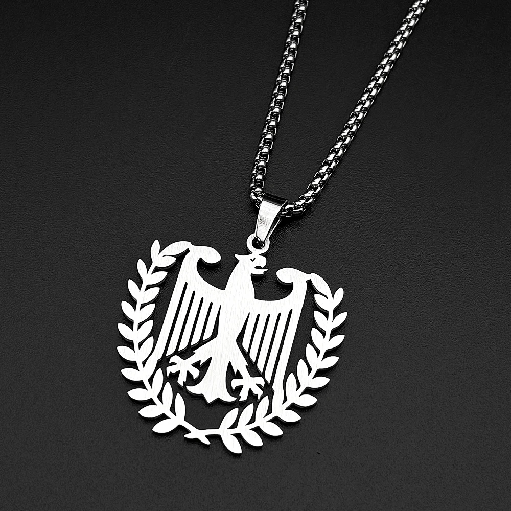 German Eagle Bundesadler Laurel Wreath National Emblem Symbol Pendant Necklaces Gold Color Stainless Steel Chain Jewelry Gift