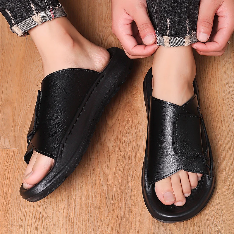 Leather Men's Slippers Slides Casual 2026 Summer Beach Sandals Luxury Designer Non-Slip Lightweight Flip Flops Outdoor Shoes view 3