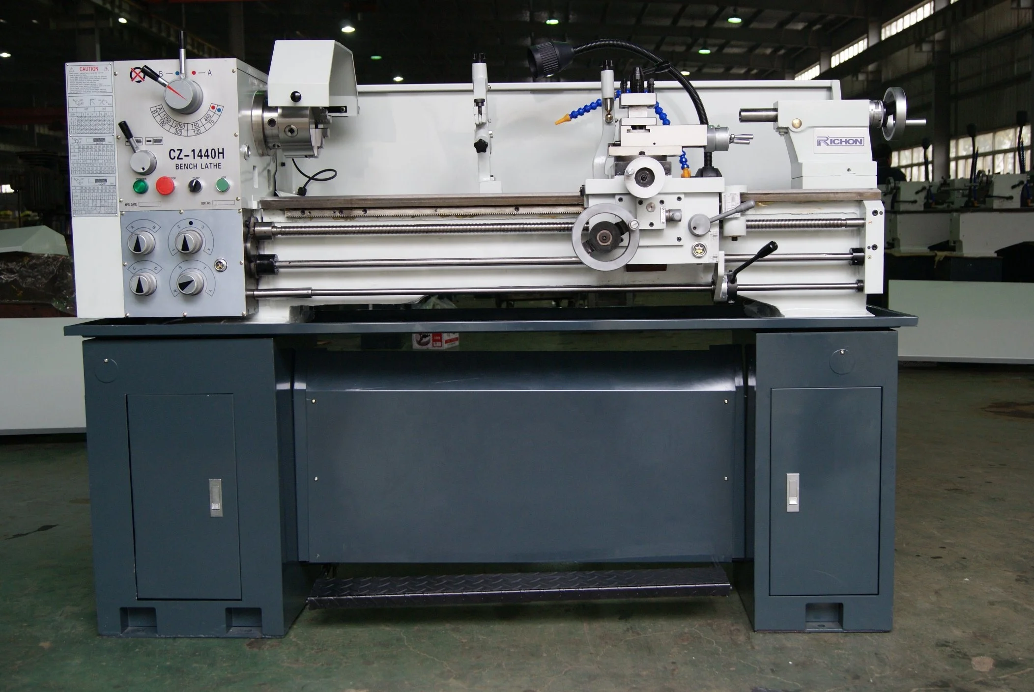 Airow Automatic Mini Metal Lathe Machine WM210V Horizontal and Vertical Heavy Duty 220V New and Used Condition for Sale