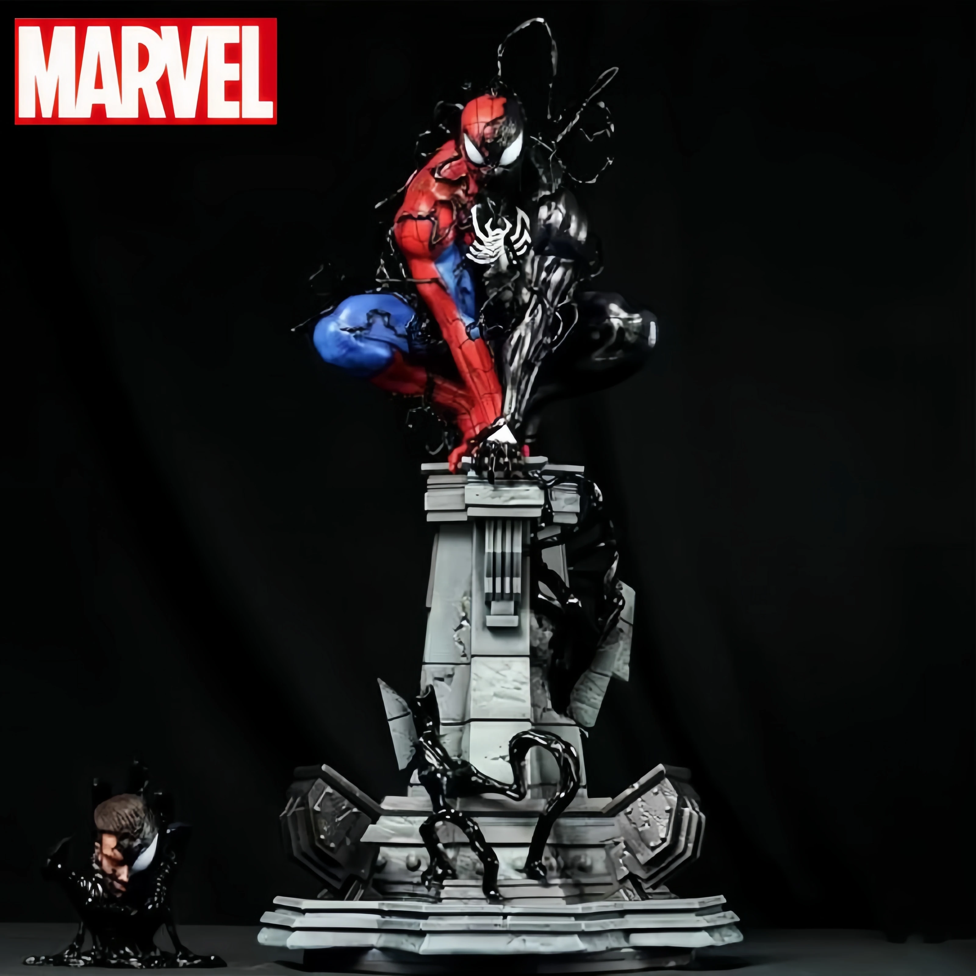 New Marvel 40cm Spider Man Venom symbiosis Double headed carving Can emit light GK High quality version Movie peripherals gifts