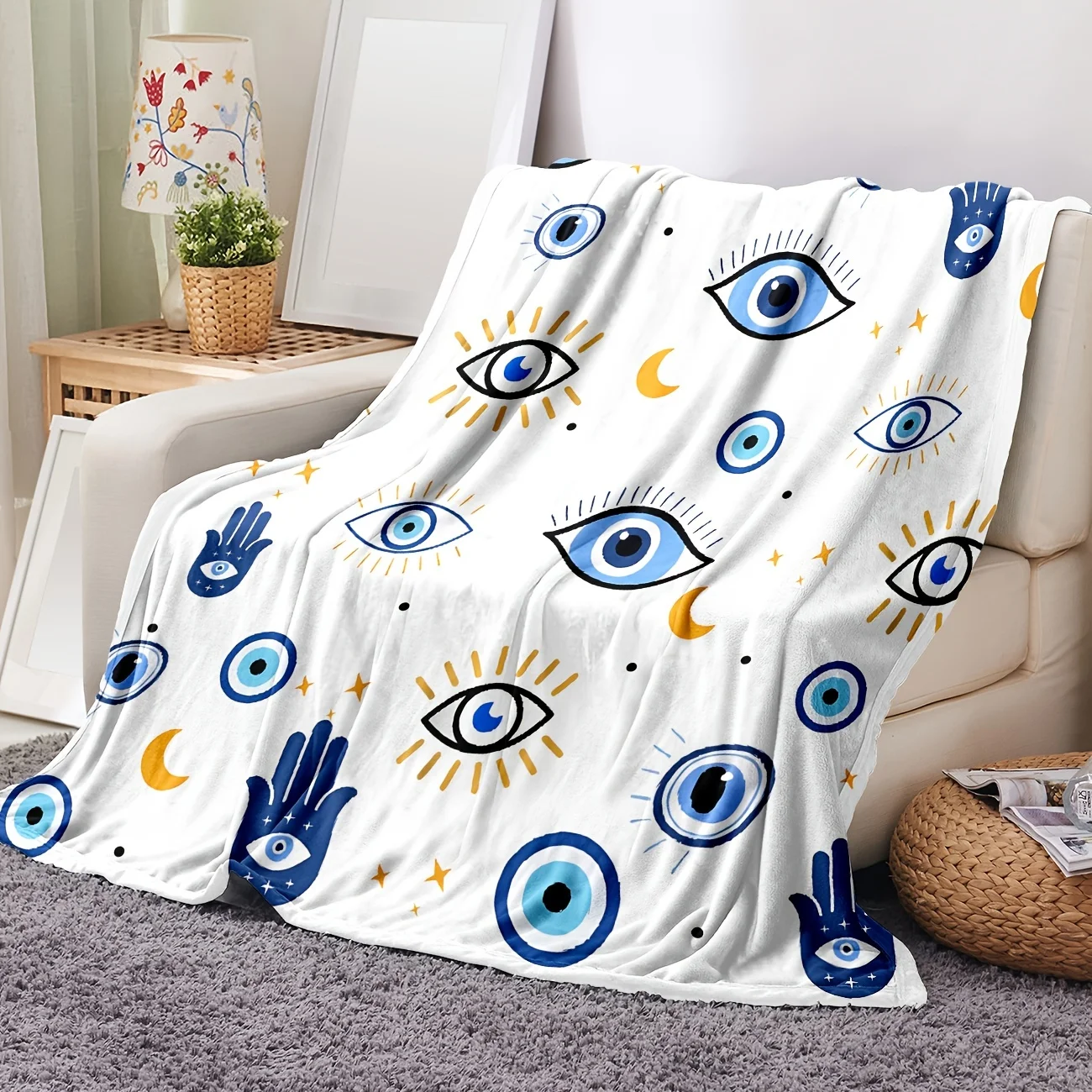 1pc Cozy Small Eyes Print Flannel Blanket - Ultra Soft, Warm, and Lightweight for All Seasons - Perfect for School, Dorm, Office