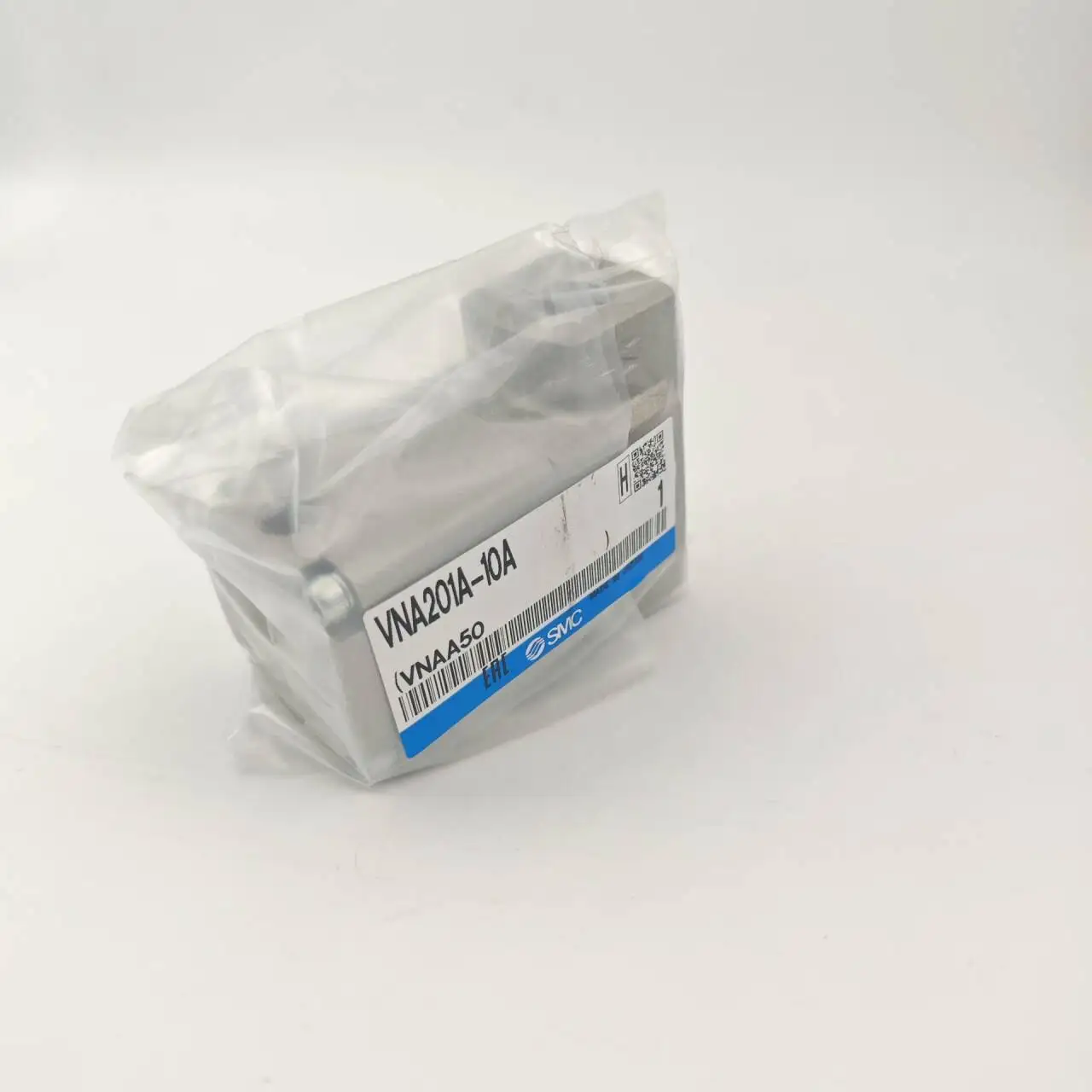 Valvola a 2 vie originale SMC per il controllo del circuito gas-liquido VNB104A/VNB103A-10A VNB112A VNB311A VNB411A Valvole di controllo pneumatiche
