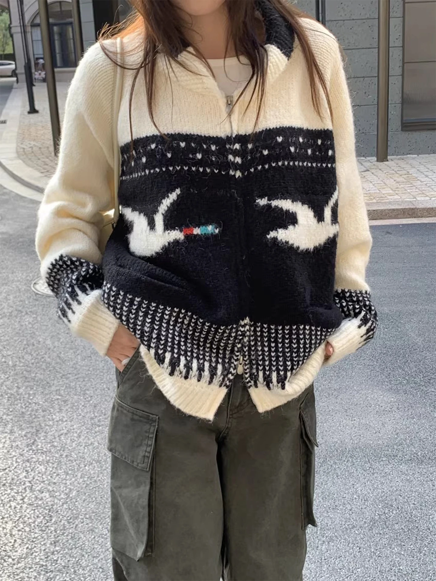 Ele Swan 刺繍ニットセーターコート レディース ダブルジッパー オープンカーディガン 冬新作 スレ 快適 ルーズフィット ロングスリーブ...