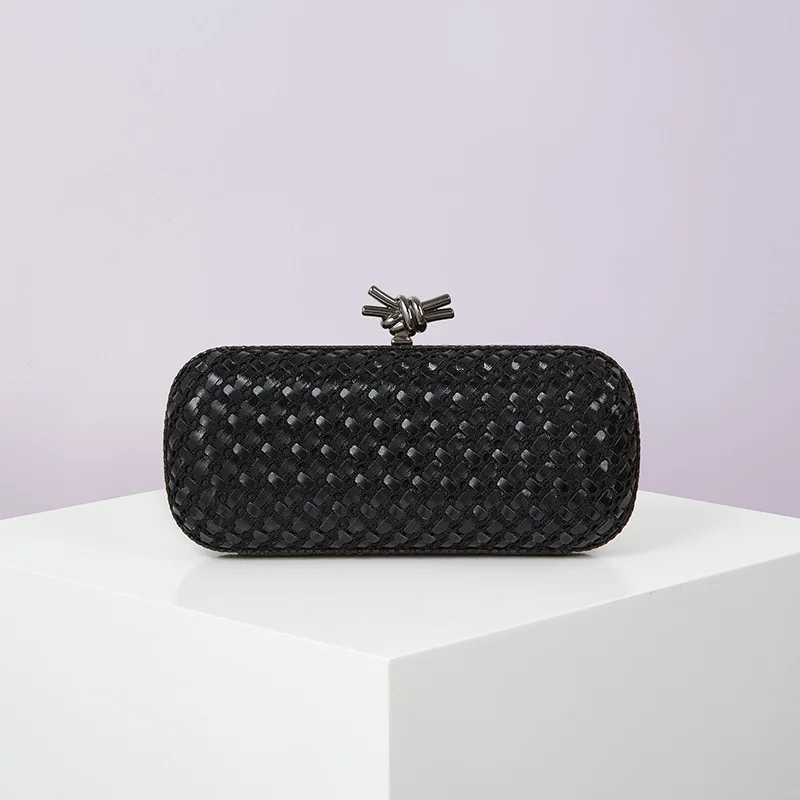 Hand Woven Clutch Purse Luxury For Women 2025 New High Grade Party Wedding Prom Mixed Colors Evening Bag Elegant Trend Chain Bag