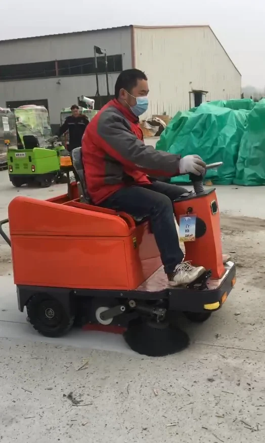 Chinese made industrial electric environmental sanitation sweeping machine, fully automatic vacuum sweeping machine