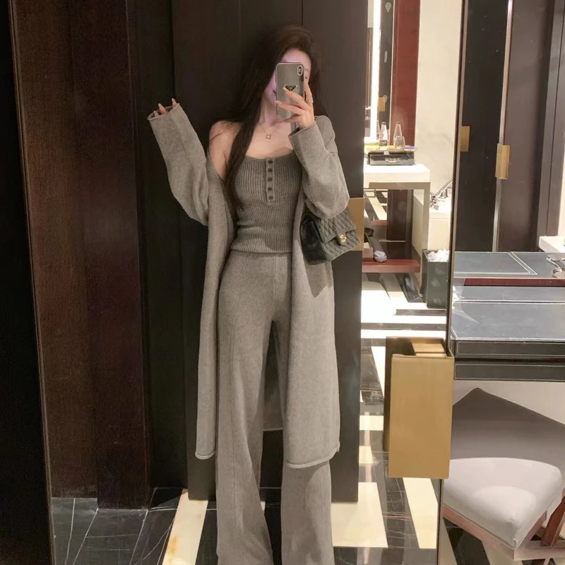 High End 2024 Winter New Sweater Three Piece Set with Lazy Style, Loose and Versatile Temperament, Knitted Suit for Women