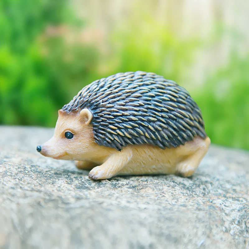 Outdoor Garden Decoration, Small Hedgehog Ornaments, Outdoor Courtyard Garden Decorations, Resin Sculpture Statues, Home Living Room Room Decorations