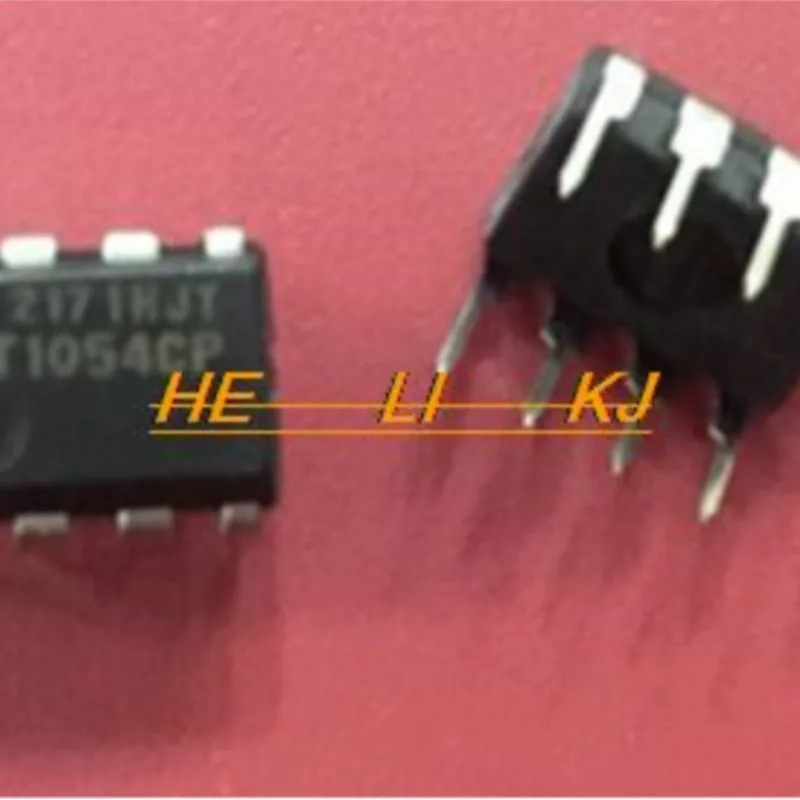 IC new original LT1054 LT1054CP DIP8High quality products