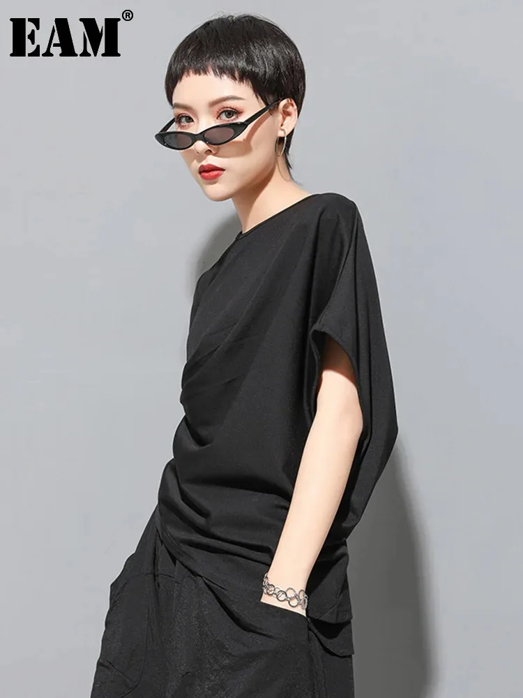 [EAM] Women Black Asymmetric Pleated Big Size T-shirt New Round Neck Batwing Sleeve Fashion Tide Spring Summer 2024 1DF4667