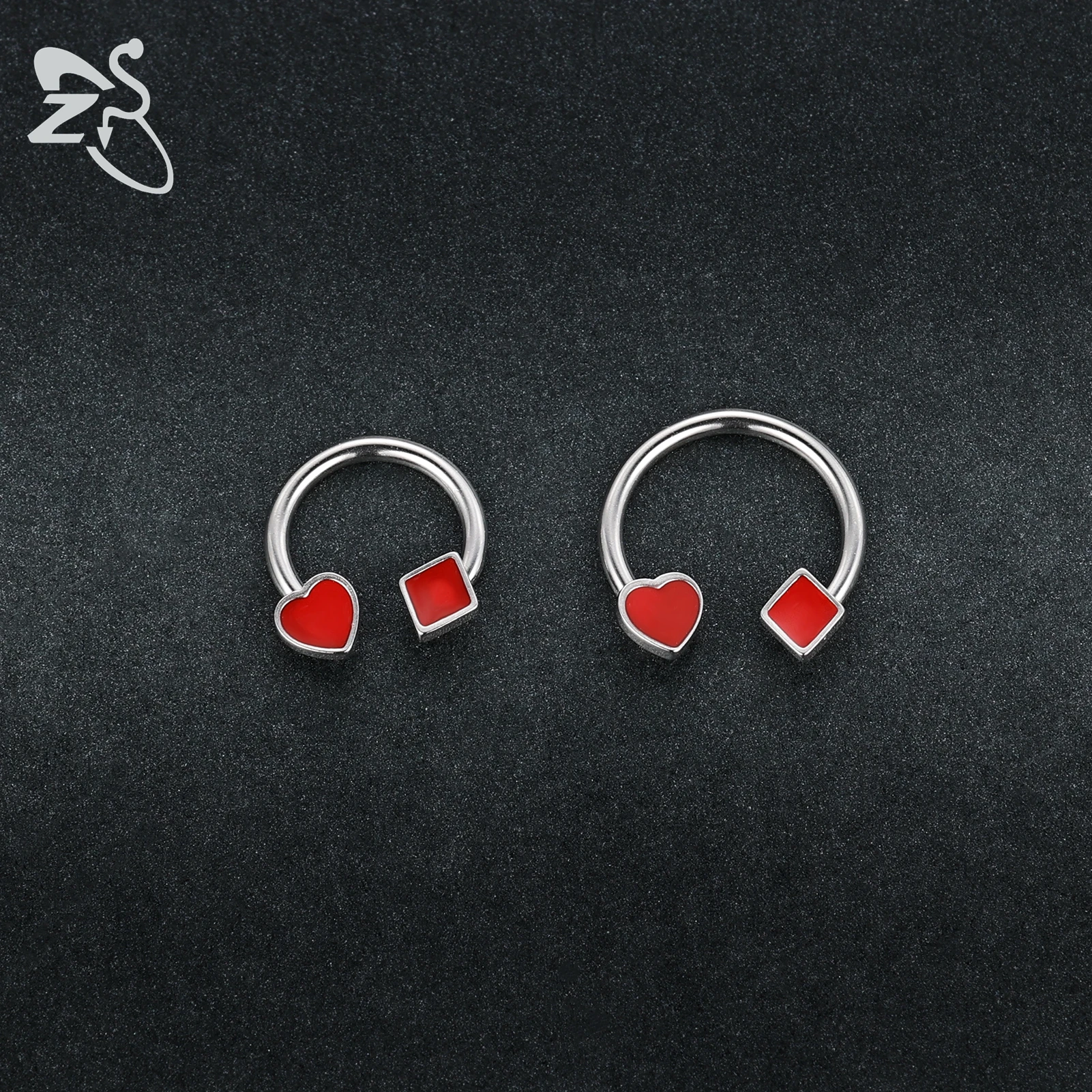 ZS 1 Buah 16G Cincin Hidung Tapal Kuda Baja Tahan Karat untuk Wanita Pria Pola Poker Kancing Hidung Bulat Perhiasan Tindik Lubang Hidung 8MM/10MM