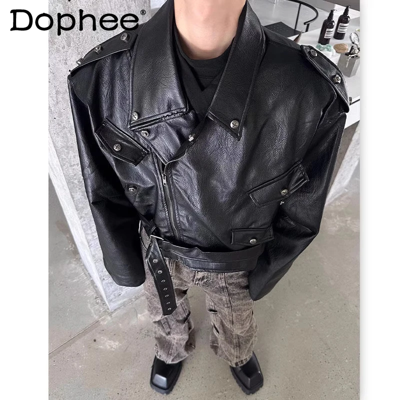 

Мужские осенние новые модные универсальные комплекты из двух предметов, заклепки, несколько карманов, диагональная планка, куртка из искусственной кожи, джинсы, мужские комплекты