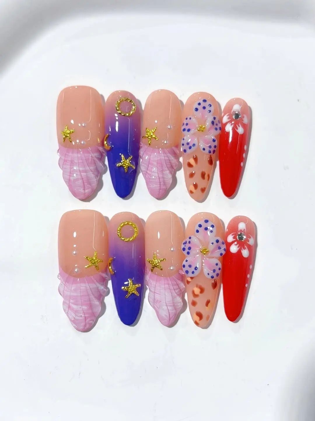 

Multi-Color Star and Moon Stereo Flower Wearable Manicure (D360)