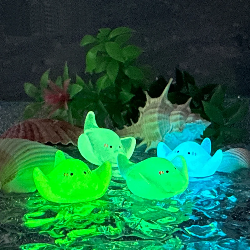 10Pcs/Set Colorful Luminous Manta Ray Decoration Resin Glow in the dark Marine Animal Fish Tank Aquarium Micro Landscape Decor