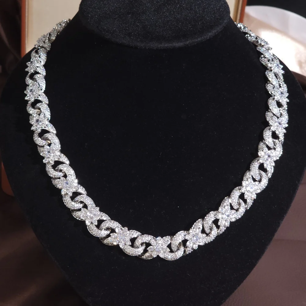 

ICECHARMI Цветок Iced Out Кубинская цепочка Ожерелье в стиле хип-хоп Модное модное звено Роскошные ювелирные изделия в стиле панк-репер Нишевый аксессуар