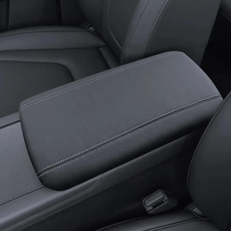 

For 2025 Tank 300 Armrest Box Cover Leather Original Car Color Special Armrest Box Anti dirt and Wear resistant Protective Cover