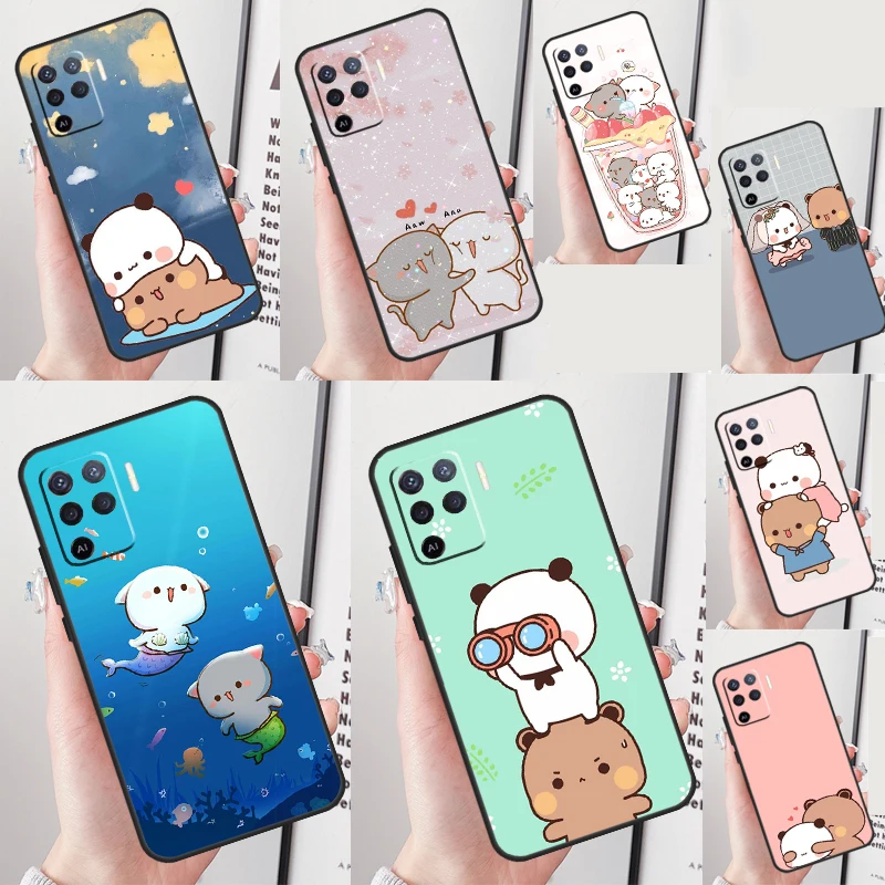 Peach And Cats Case…