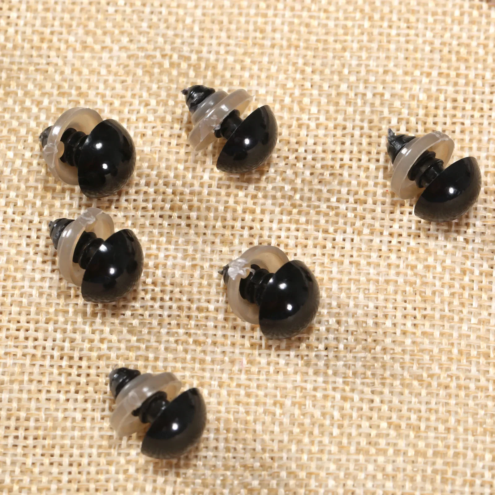 20 Sets 6-20mm Black Plastic Safety Eyes & Washers for Stuffed Toy Snap Teddy Bear Puppets Doll Plush Animals Craft Sewing DIY