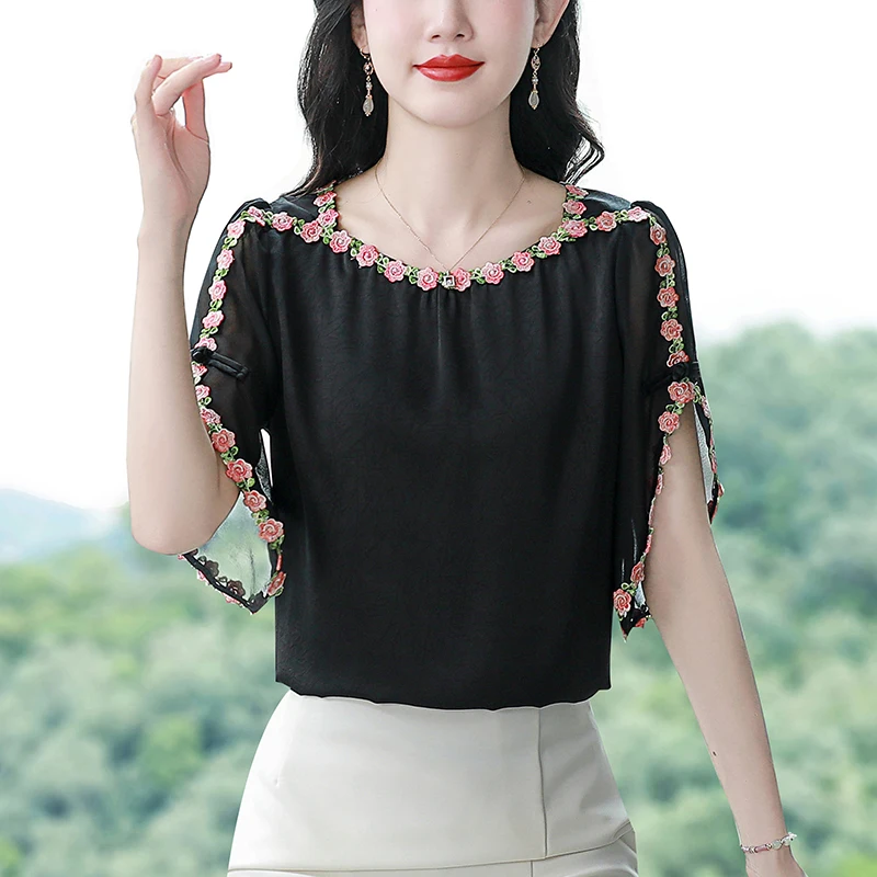 M-4XL Elegant Flower Chiffon Blouse Shirt Korean Fashion Summer embroidery Tops 2024 New Short sleeved Casual Women Clothing