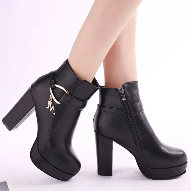

Fashion Ankle Boots Solid Color Round Head Side Zipper Design Autumn Winter Women's Fashion High Heeled Ankle Boot Size 32-43