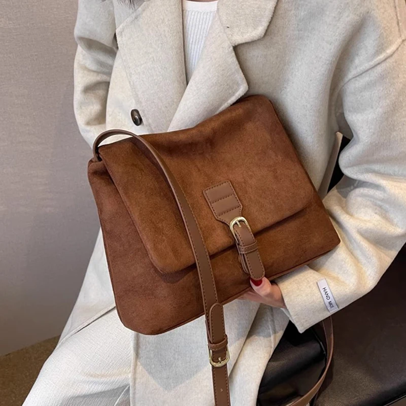 Zamszowa torba na ramię w stylu retro dla kobiet jesienno-zimowa dorywczo wszechstronne torby typu Crossbody francuska moda torebki o dużej