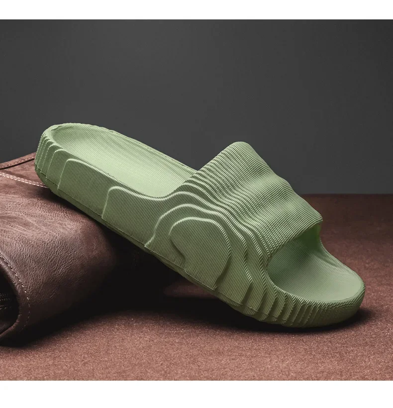 Zapatillas de interior y exterior para hombre y mujer, zapatos de plataforma de verano, suaves, antideslizantes, de EVA, para parejas, para baño, playa, sandalias de ocio