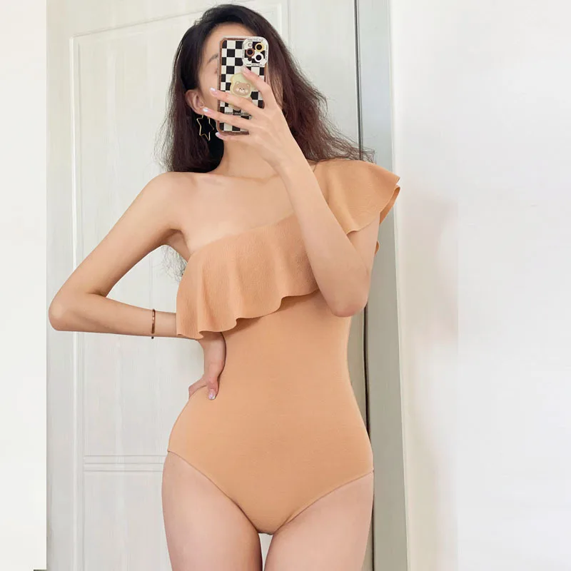 Minsu 2025 South Korea New Pure Color Swimsuit Sexy Slim Cover Belly Beauty Back One-Shoulder Big Ruffled One-Piece Women's Swim