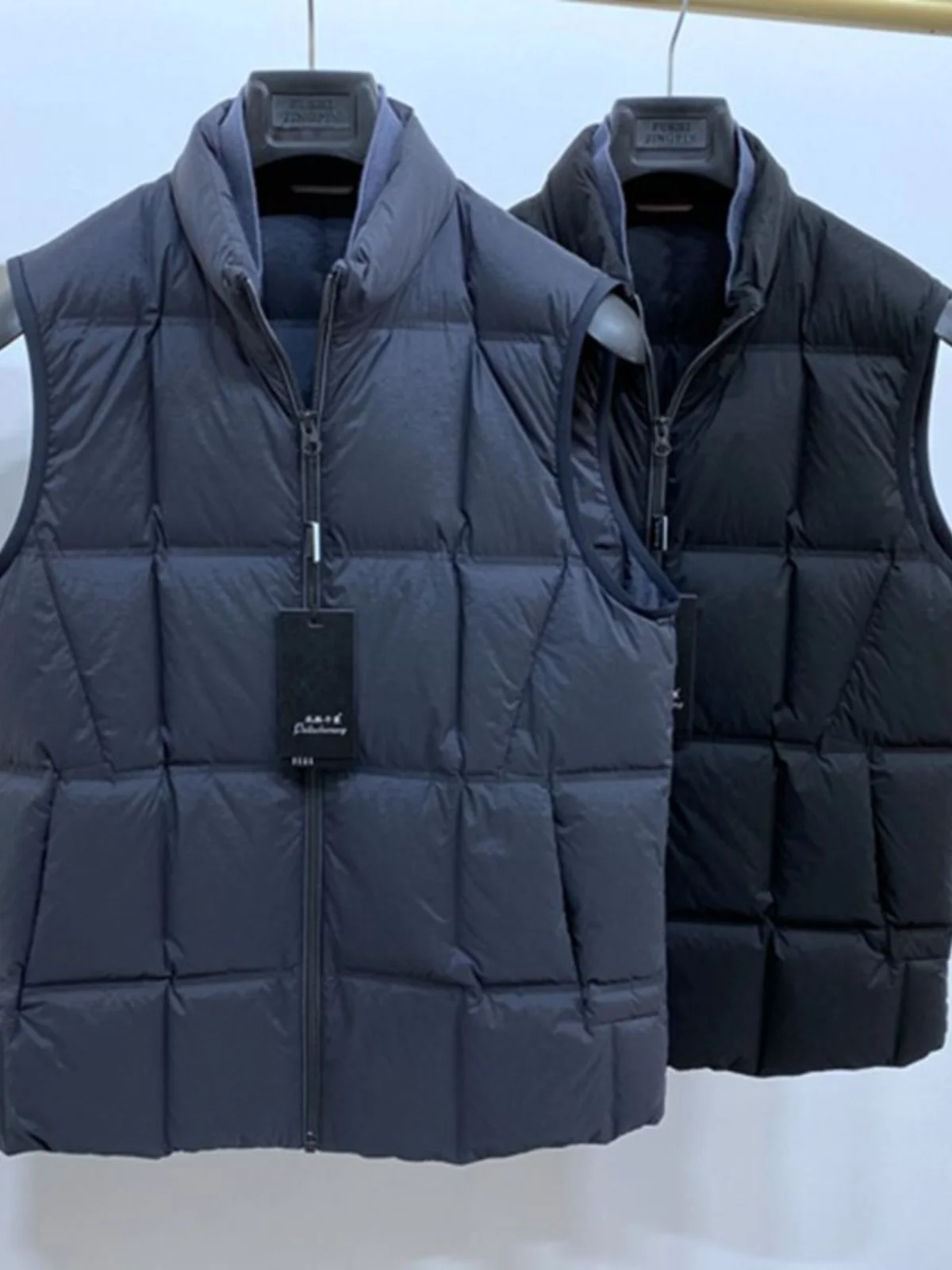 

Men's down Vest Autumn Winter Faion Soft Stand Collar Zipper Casual Versatile Slim Fit Lightweight Comfortable Nylon Fabric