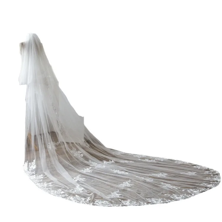 

4.3 Meters Double-layer Lace Large Trailing Veil Super Long Bride European and American Grass Church Wedding