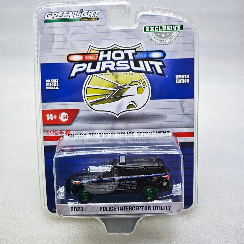 Greenlight 1:64 seguimiento en caliente 2023 interceptas de detectives coche de policía máquina verde serie aleación modelo de fundición a presión coleccionar adornos