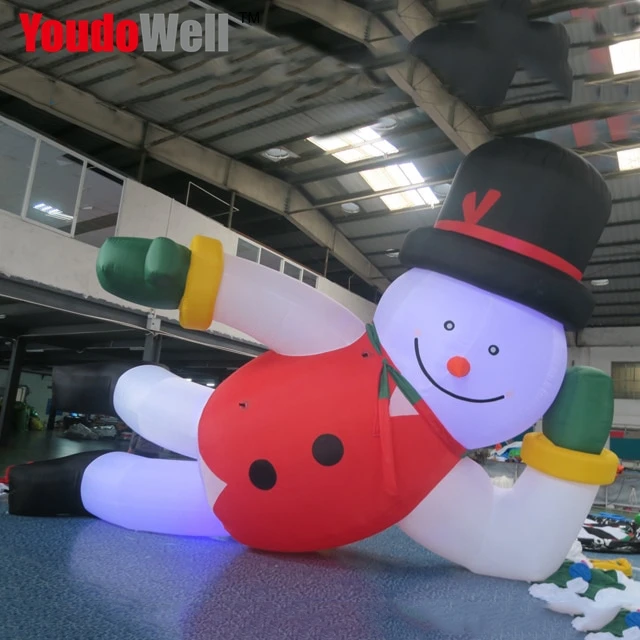 Inflatable outdoor, festive Christmas lying snowman, yard decoration