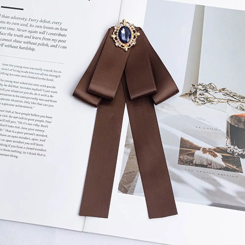 Nueva aleación pajarita accesorios de joyería decoración del cuello pajarita cinta broche Rhinestone cristal pajarita para ropa JK