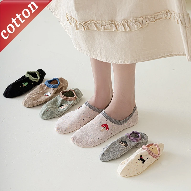6 Pairs Women's Socks Pack Korean Cartoon Embroidery Kawaii Sweet Ankle Socks Summer Anti Slip Invisible Breathable Cotton Socks