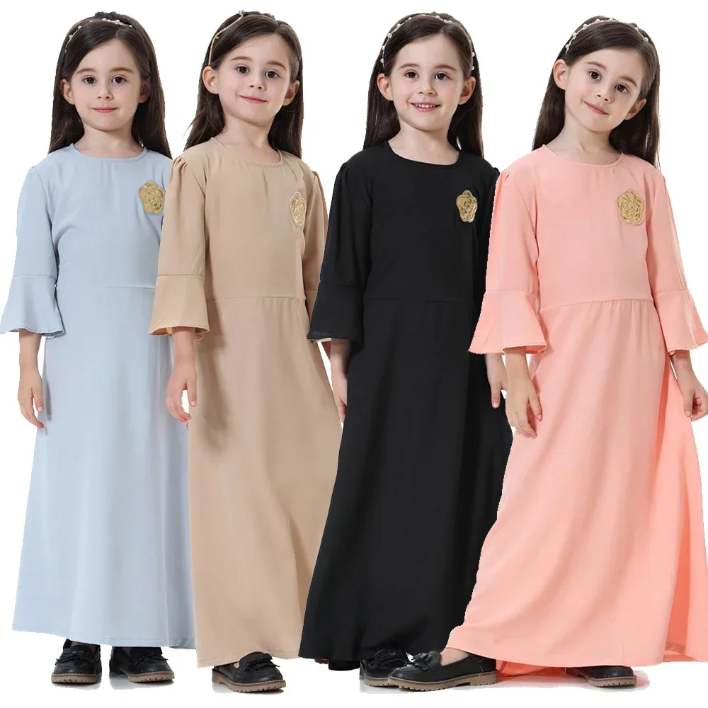 

Cute Muslim Girl Prayer Dress Spring Long Sleeve Kids Abaya Kaftan Tobey Saudi Jabba Robe Southeast Children Applique Maxi Dress