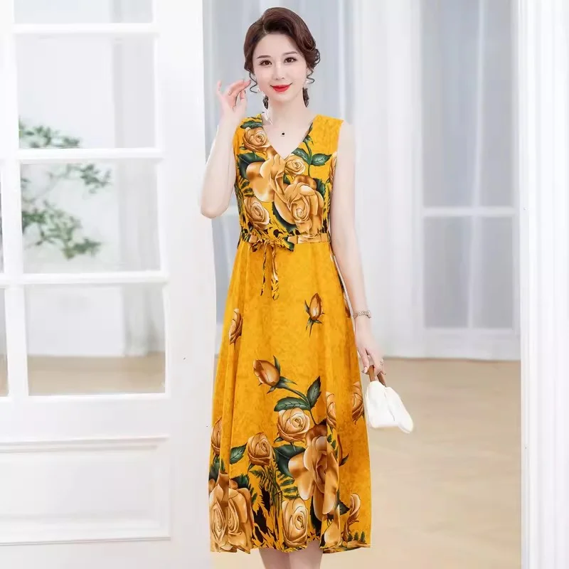 

Middle aged Mom High end Cotton Silk Dress Women's Summer Temperament Perception Elegant Fragmented Sleeveless Tank Top Skirt