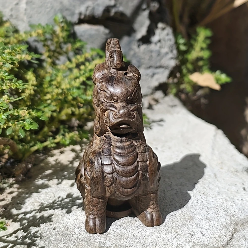 Estatua de Kirin de Madera en Posición de Sentadilla, Adorno Artístico, Regalo de Navidad, Pascua, Acción de Gracias, Decoración para el Hogar, Sala de Estudio, Oficina, Escritorio, Estatua de Animal, Decoración Moderna de Estilo Minimalista