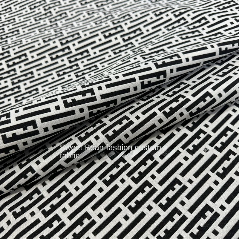 Black White Woven Jacquard Brocade Fabric for DIY Sewing Suit Jacket Fashion Windbreaker Set Antique Attire Cloth Fabrics