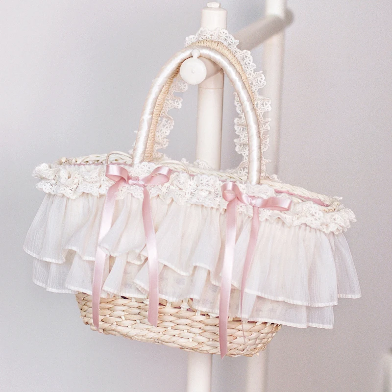 

2026 French Lace Pleated Ballet Bow Decoration Handbag Light Luxury Fashionable Weaving Hollowed Out High-end Women's Bag Trendy