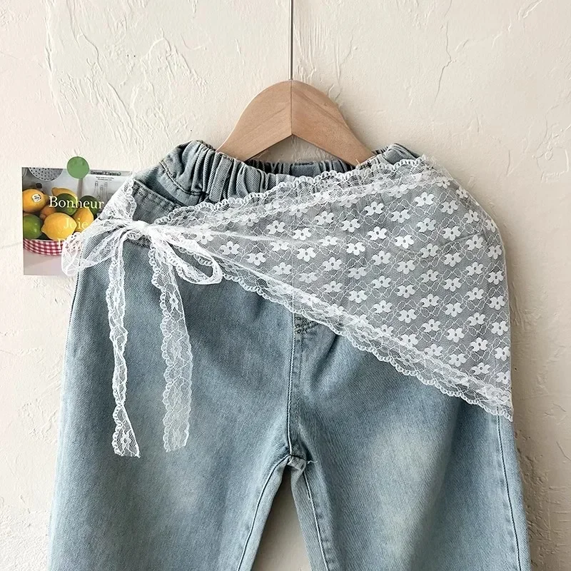 Lace Flower Hair Scarf Elegant Temperament Lace Female Flower White Sweet Triangle Scarf Thin Ribbon Artistic Travel Photo