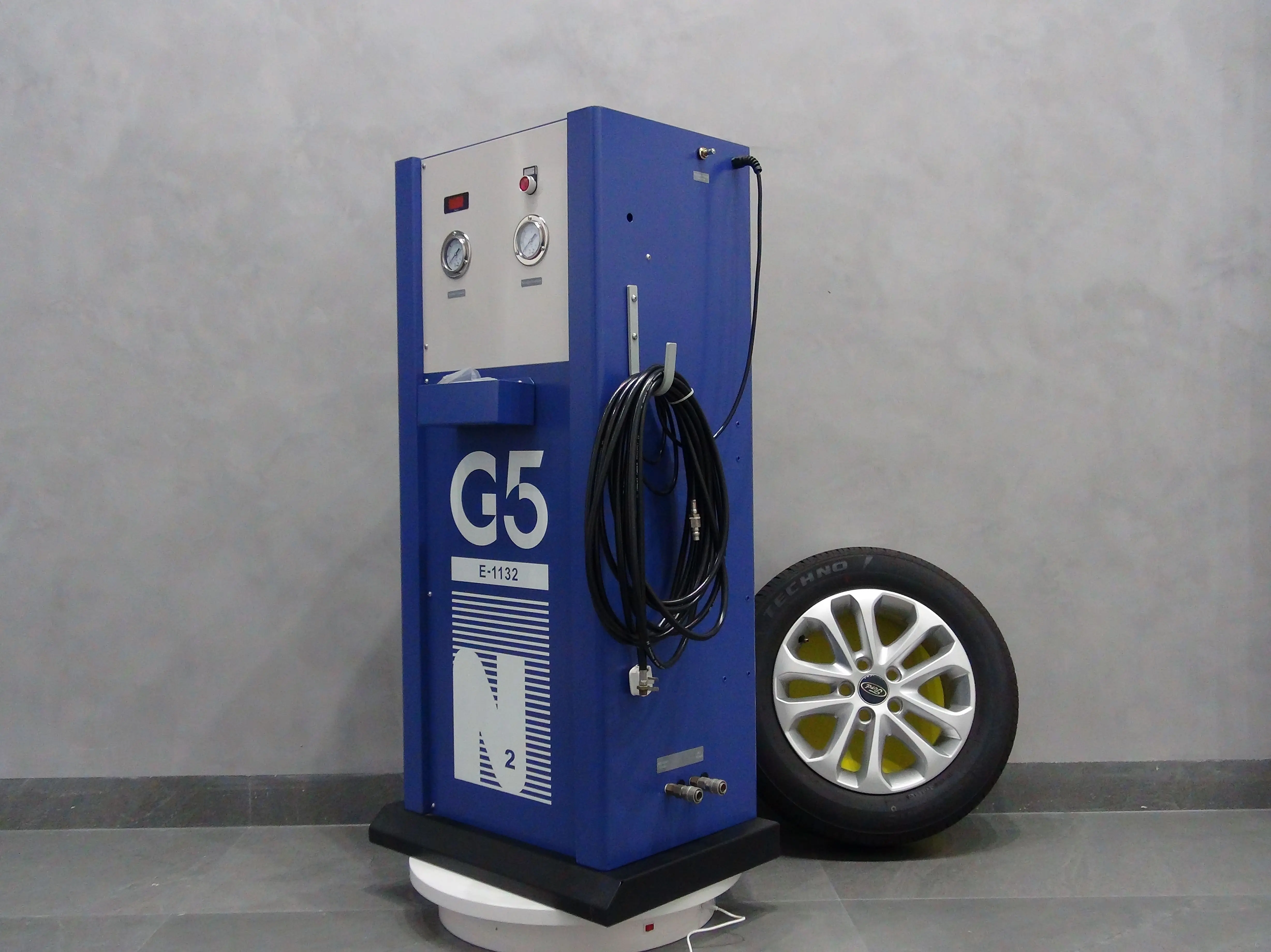 G5 Tyreshop Indoor Used Nitrogen Tire Inflators Workshop Nitrogen Inflation Machine Tyre Inflator for Motos Cars 100-240Vac