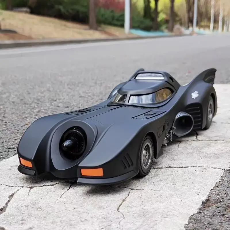 

1:18 bat alloy chariot car model alloy simulation bat car ornament boy toy car model collection