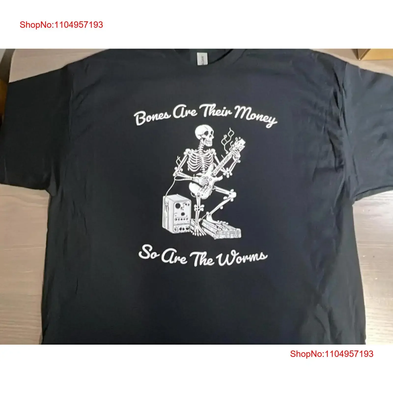 

Bones are their money so the worms funny T Shirt tee vintage Washed streetwear Slightly Breathable Comfortable Soft homme