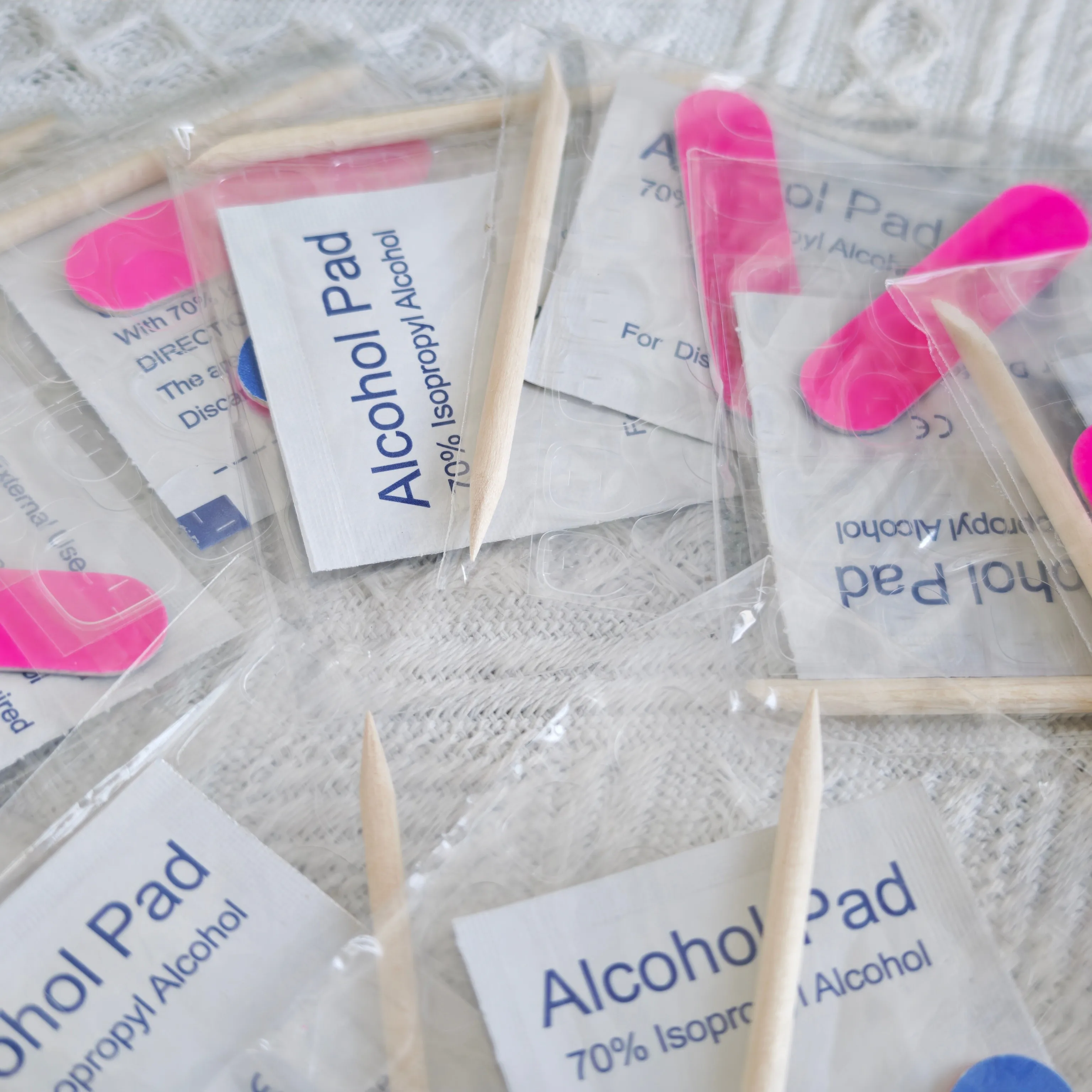 4-in-1 Press-On Nail Tool Kit: Jelly glue +Orange Sticks + Nail File + Cleaning Cards