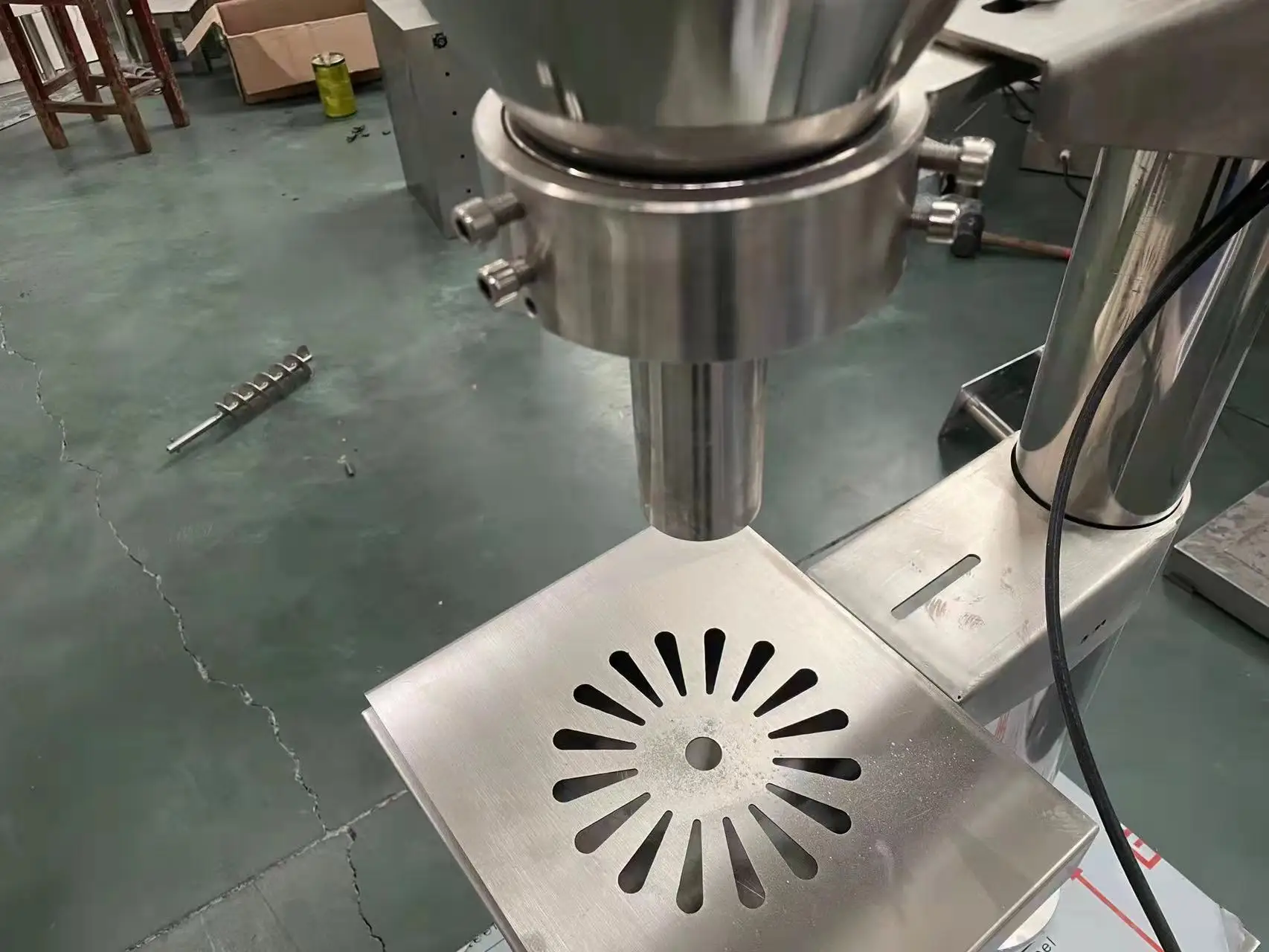 Auger Hopper Filler and Spiral Feeding Plastic Straw Powder Fill Machine/sachet Powder Fill Machine Small for Sale