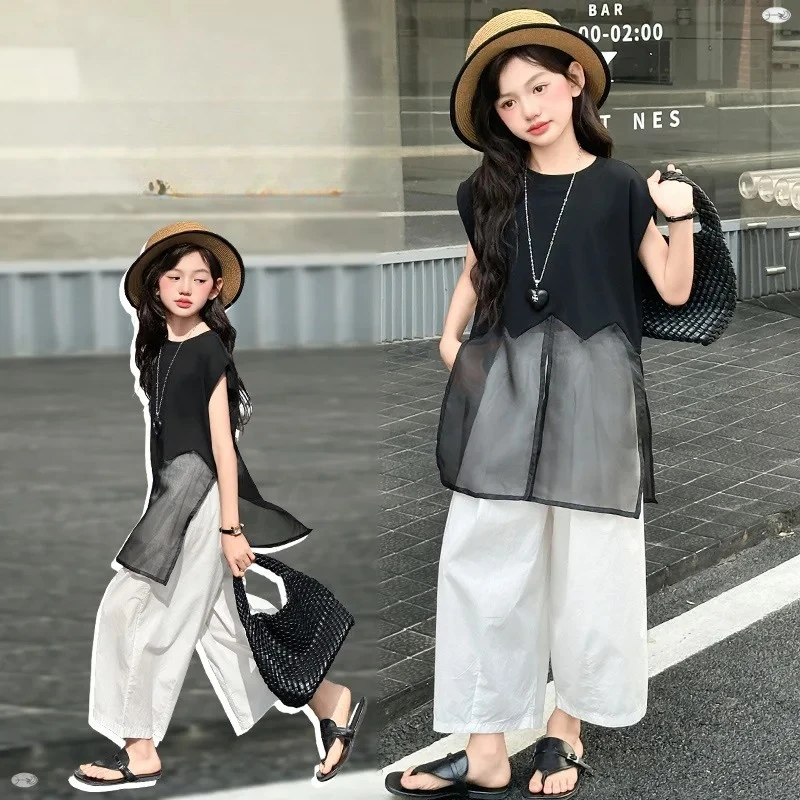 

Girl's Korean Style Design Splicing Mid Length Sleeveless T-shirt 2025 Summer New Fashion Top White Cropped Pants Casual Set
