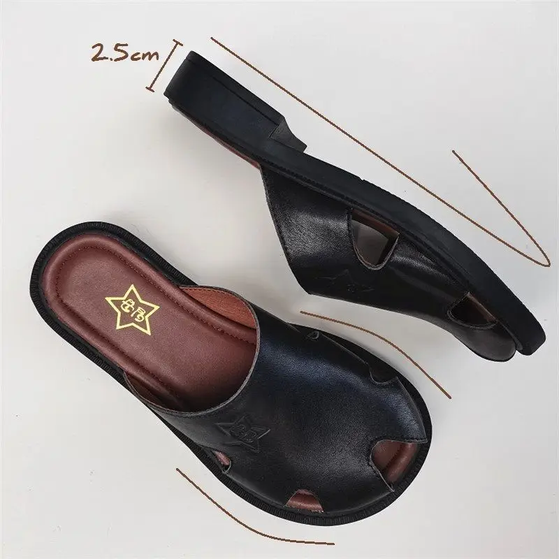 Genuine leather wide toe cool slippers outdoor close toe shoes women\'s cowhide soft-soled mule slippers